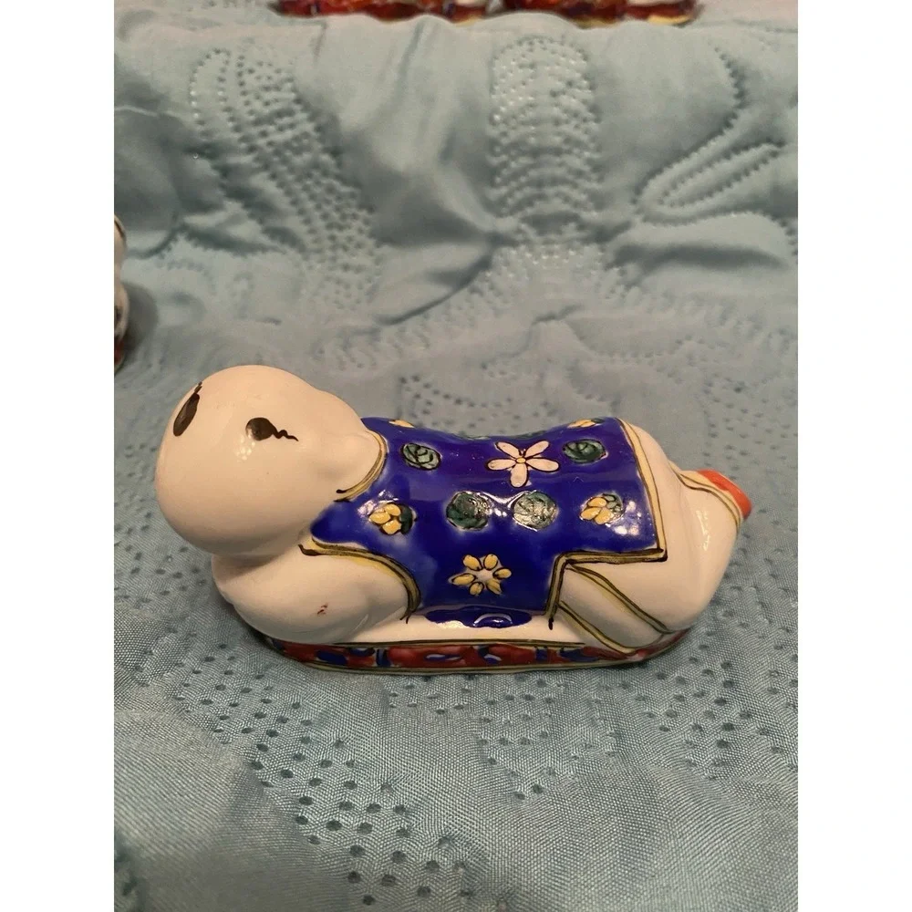VTG Chinese Porcelain Famille Rose Baby Buddha Boy Figure Headrest Pillow 4